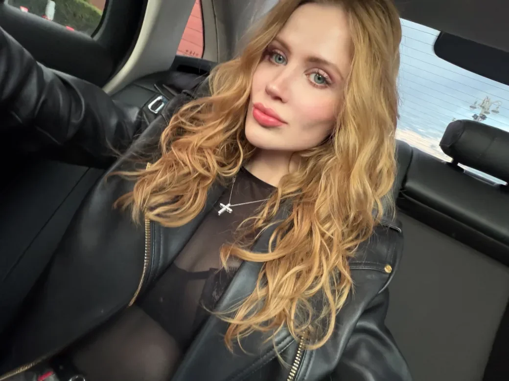Angelina Robigud Elite GFE thumbnail 14