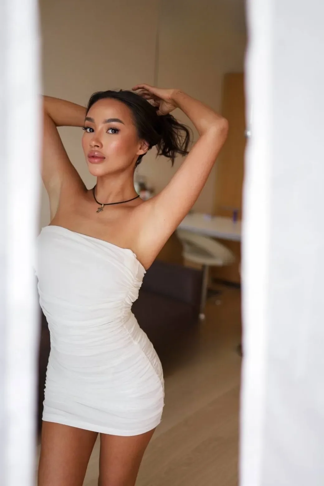 Alina thumbnail 4