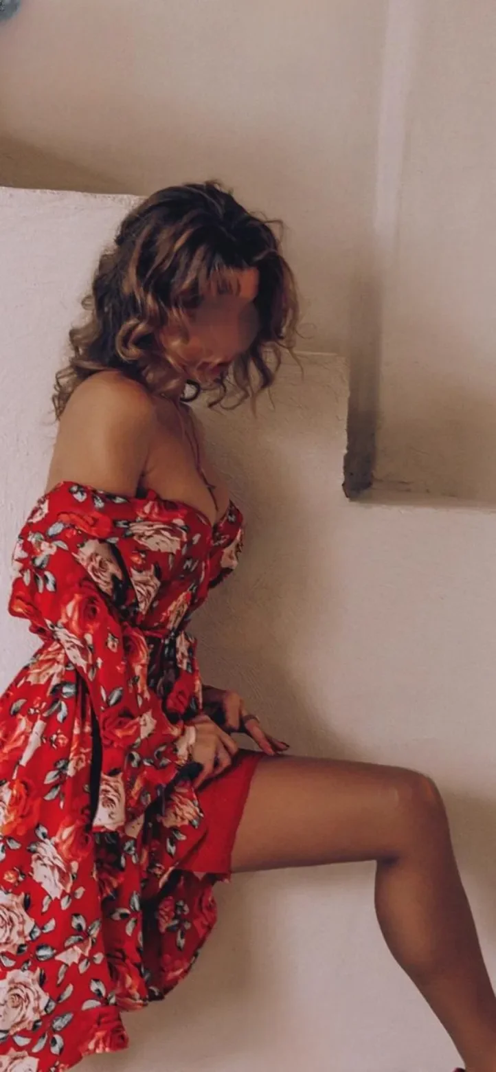 Lana thumbnail 12