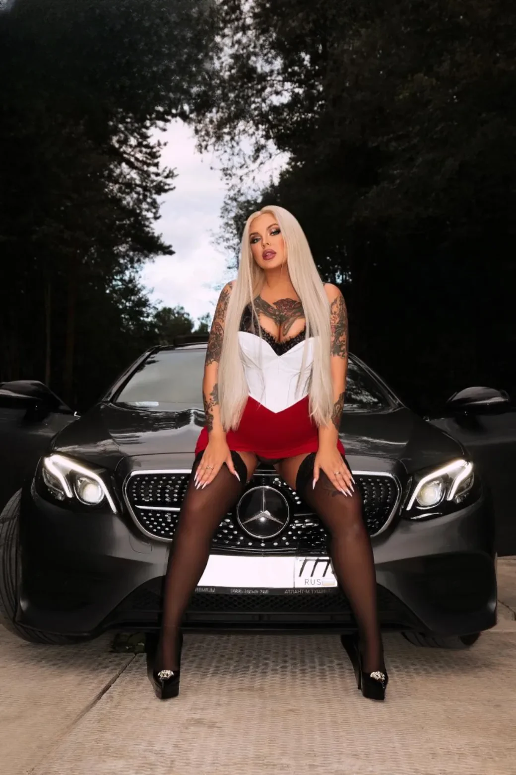 Nicole E-class thumbnail 18