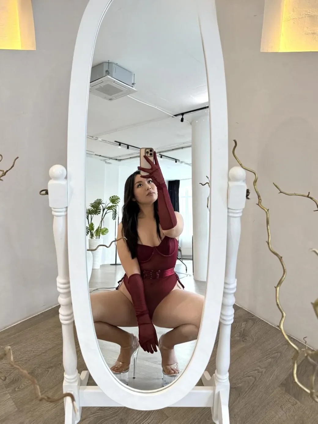 Elisa thumbnail 6