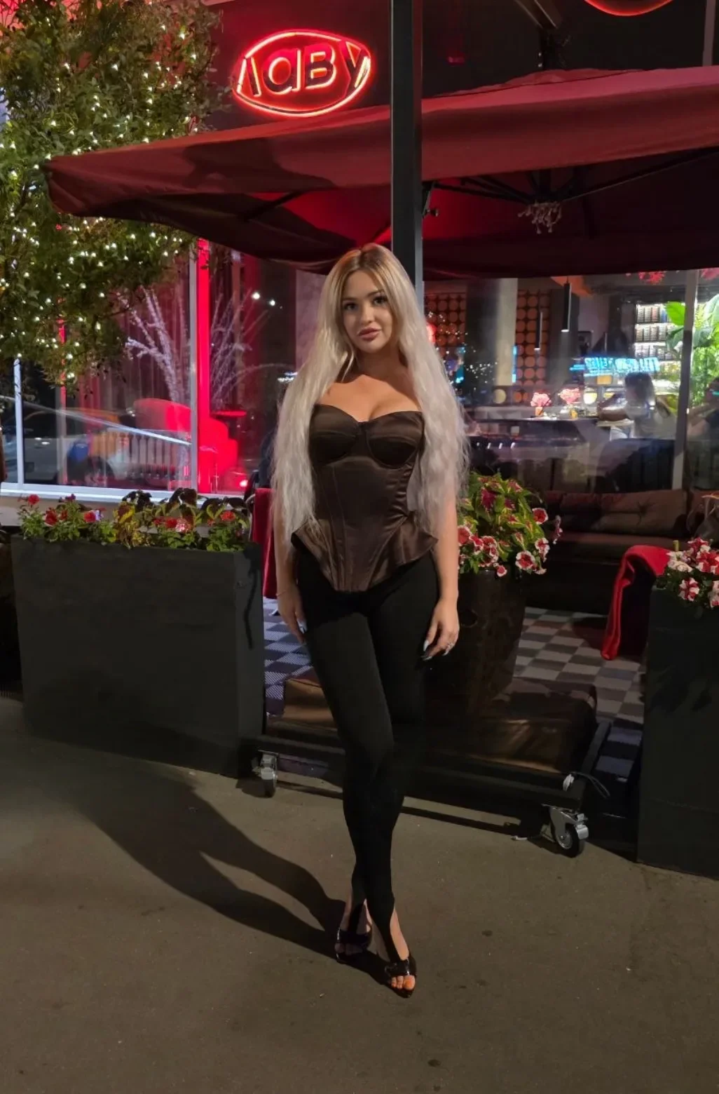 Alina 777 thumbnail 27