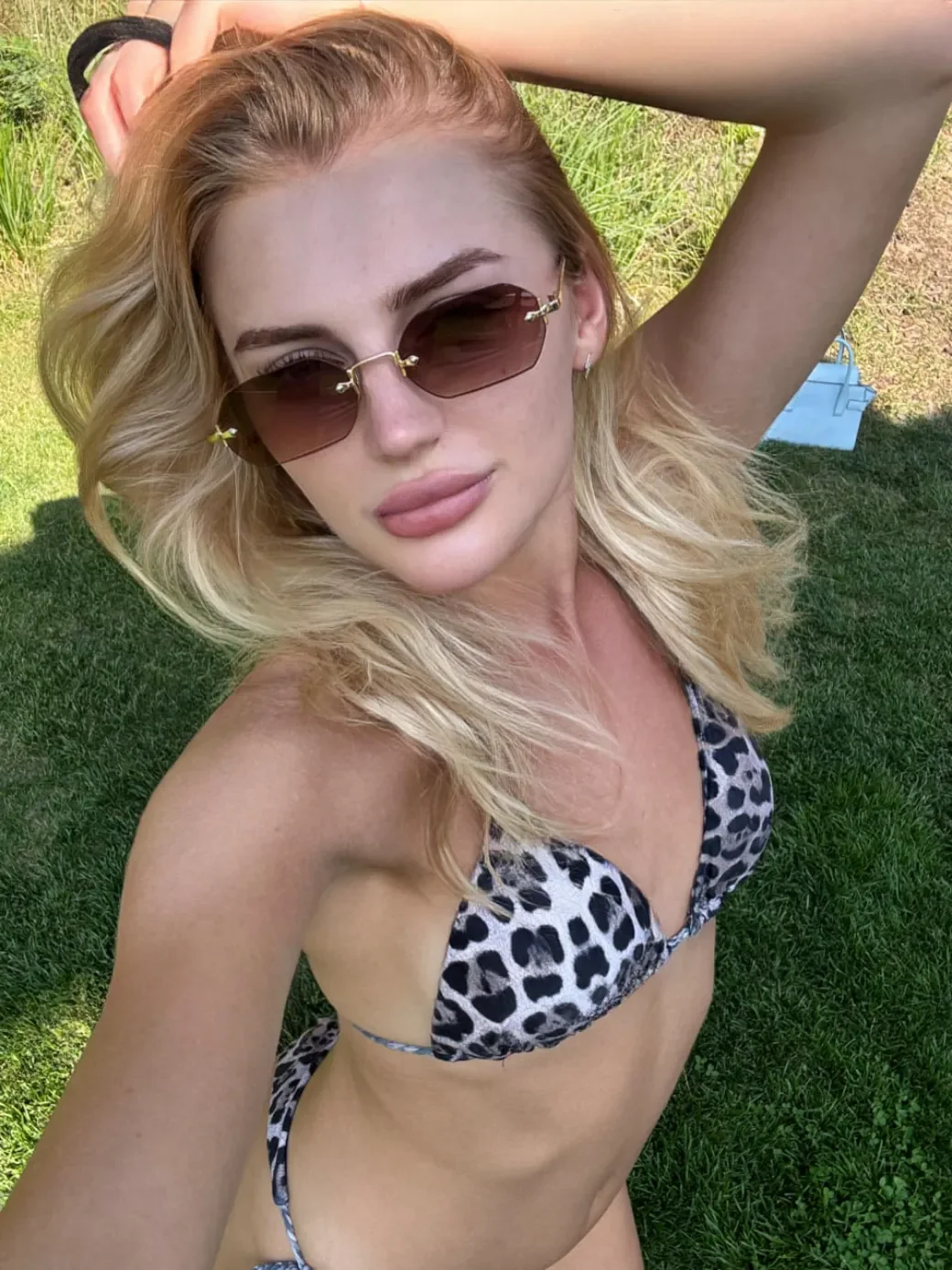Angelinochka thumbnail 2