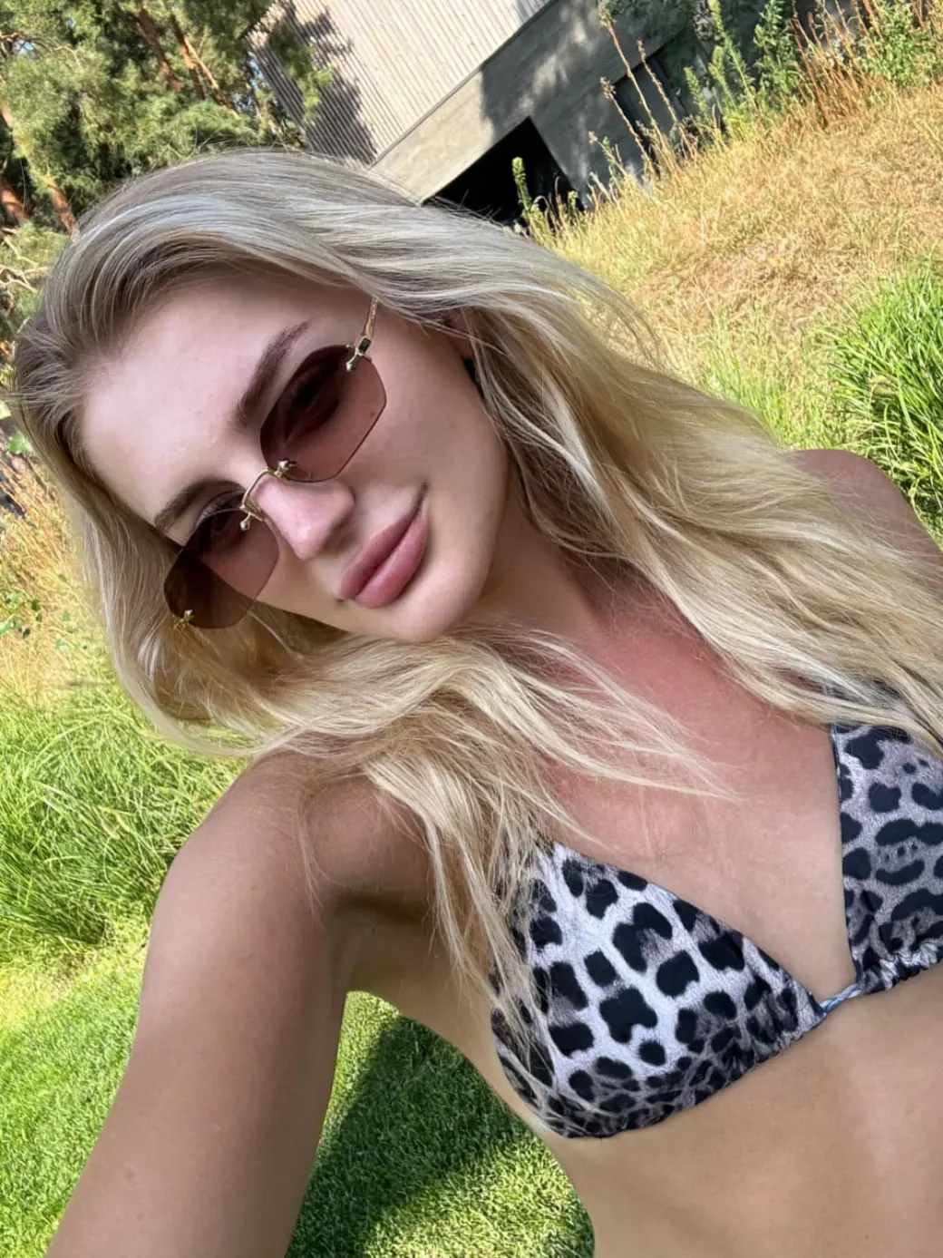 Angelinochka thumbnail 3