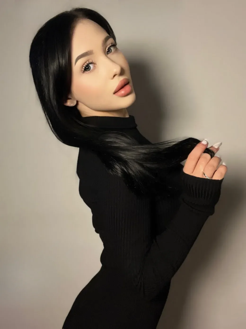 Anechka thumbnail 22