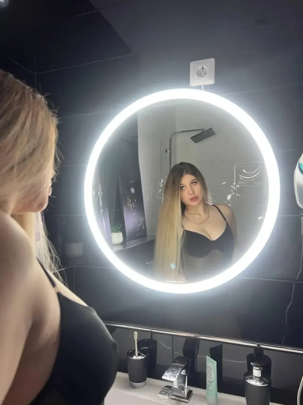 Polina thumbnail 18