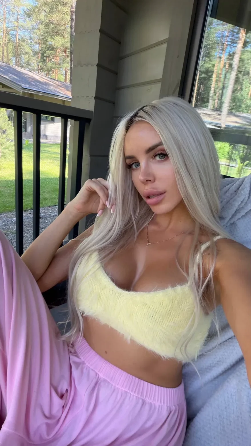 BARBIE GIRL thumbnail 13