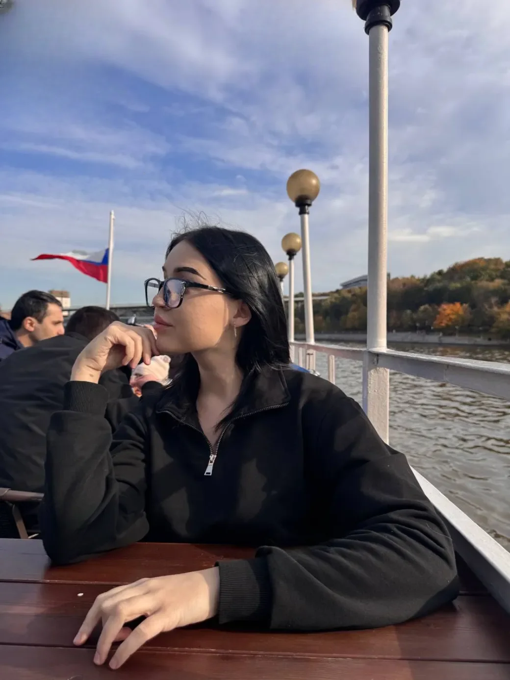 Vanessa thumbnail 3