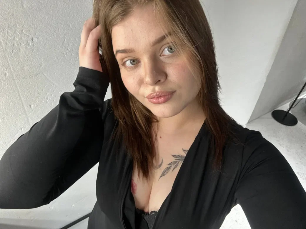 Lilya thumbnail 3
