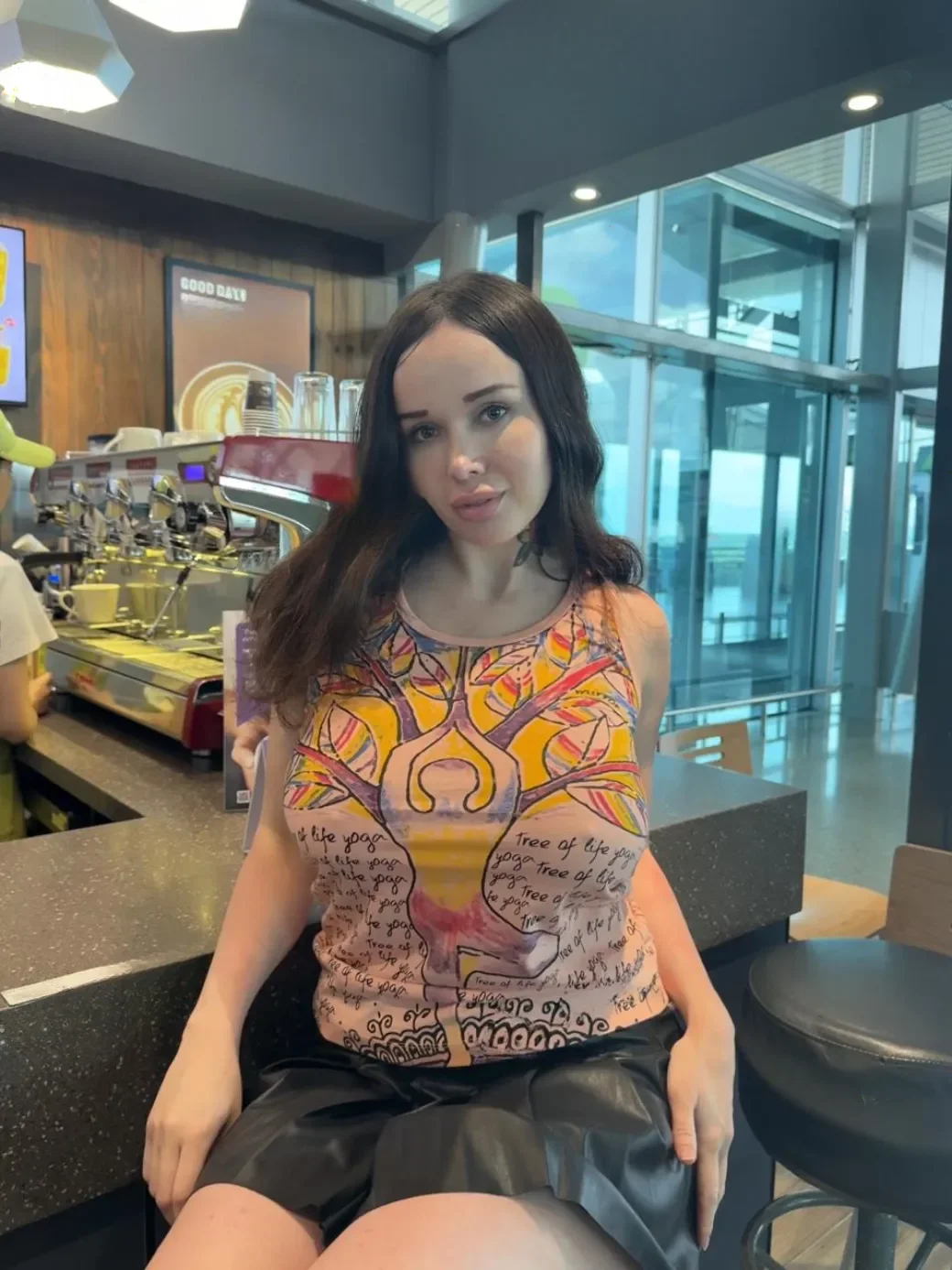 Laura thumbnail 27